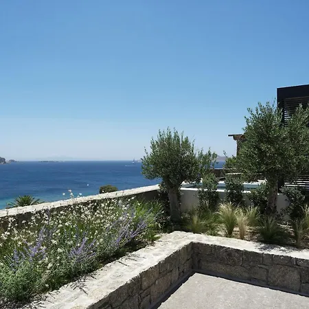 Noima Boutique Mykonos 5* Agios Ioannis Diakoftis